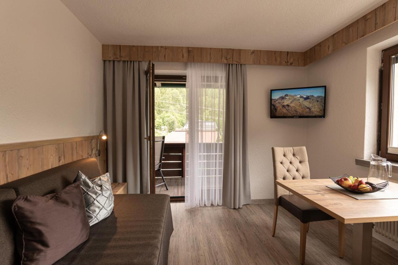 Senner Appartements Umhausen Eksteriør bilde