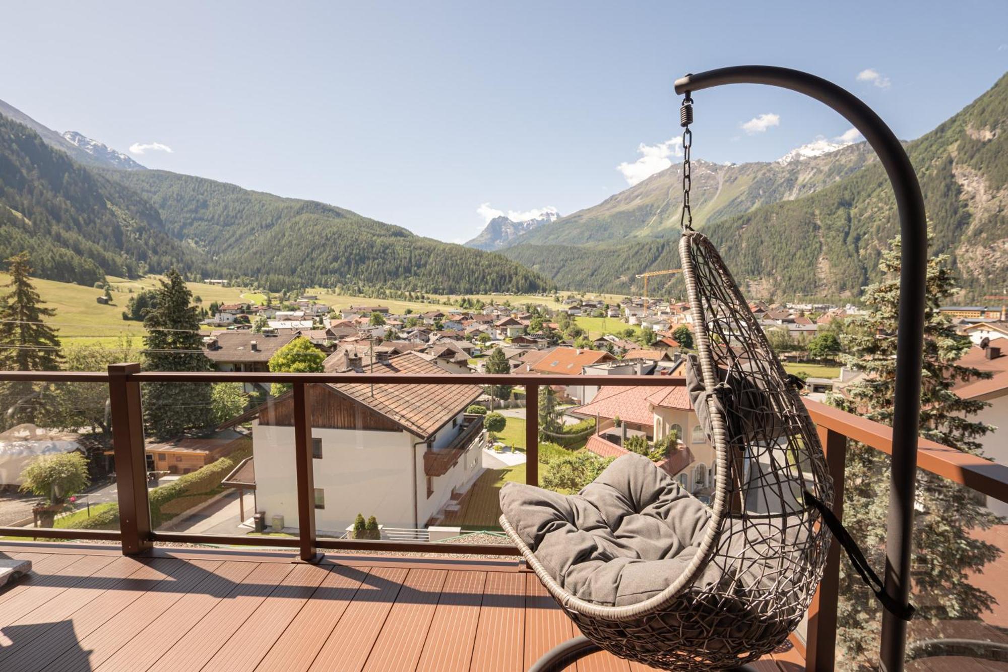 Senner Appartements Umhausen Eksteriør bilde